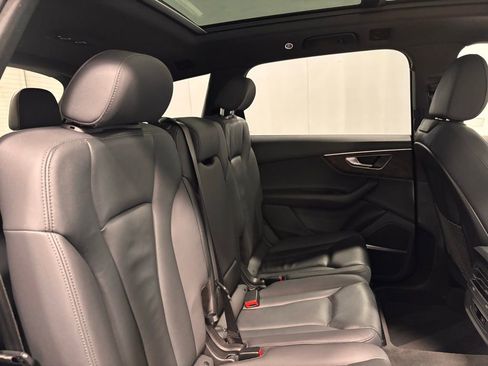 Used 2021 Audi Q7 2.0T Premium Plus image 24