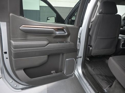 Used 2023 GMC Sierra 1500 Elevation AWD/4WD image 10