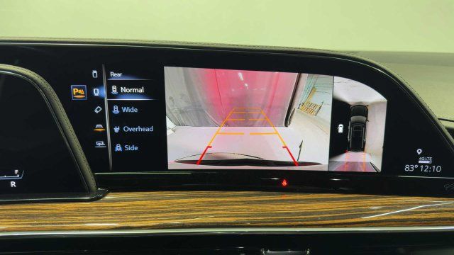 Used 2024 Cadillac Escalade Luxury RWD image 34