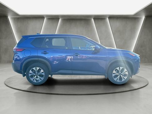 Used 2023 Nissan Rogue SV AWD/4WD image 8