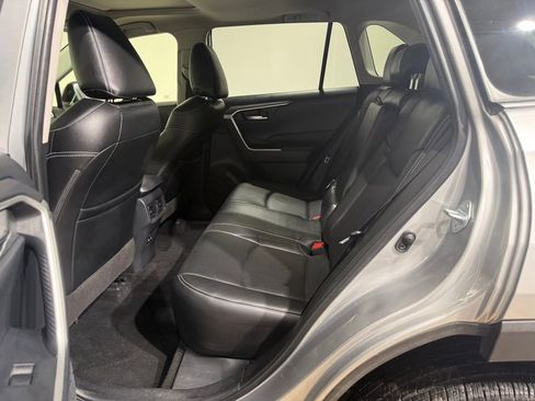Certified 2019 Toyota RAV4 XLE image 20