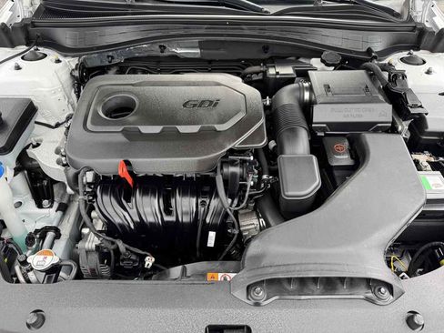 Used 2018 Kia Optima EX FWD image 8
