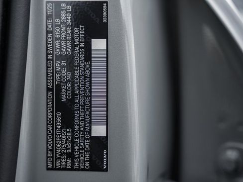 New 2026 Volvo XC90 B6 Plus w/ Protection Package Premier image 35