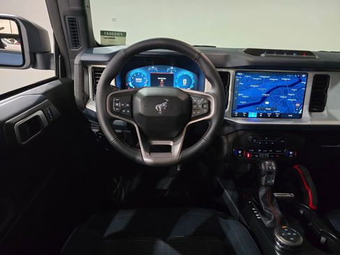 New 2025 Ford Bronco Heritage Edition image 26