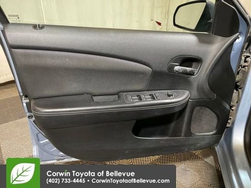 Used 2013 Dodge Avenger SE image 10