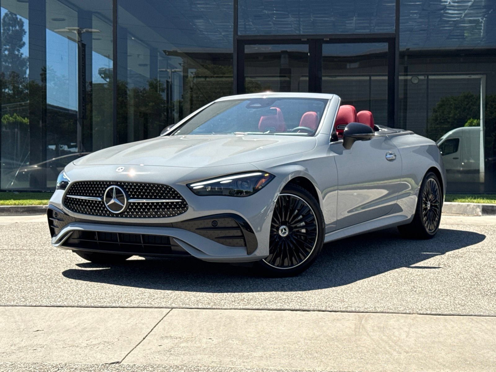 New 2026 Mercedes-Benz CLE 450 4MATIC Cabriolet image 2