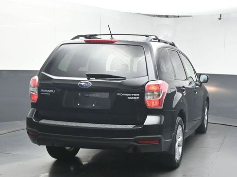 Used 2015 Subaru Forester 2.5i Premium w/ All-Weather Package AWD/4WD image 7
