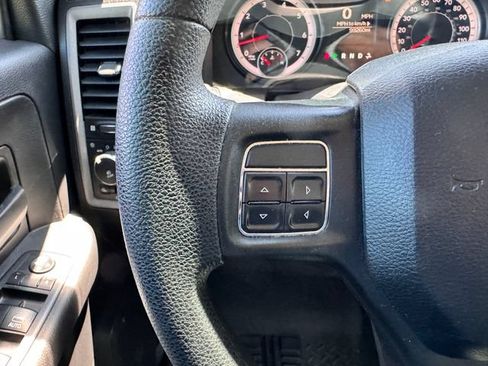 Used 2017 RAM 1500 Express AWD/4WD image 15