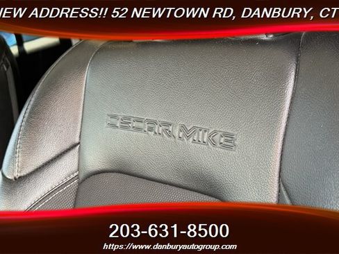 Used 2020 Jeep Wrangler Unlimited Sport AWD/4WD image 13