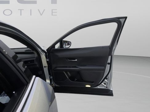 New 2026 Lexus UX 300h FWD image 33