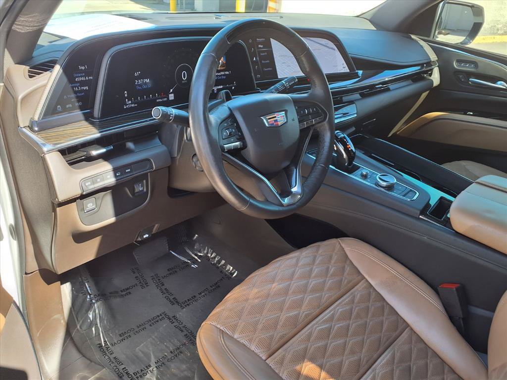 Used 2023 Cadillac Escalade ESV Premium Luxury AWD/4WD image 20