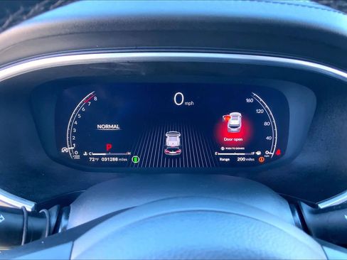 Used 2023 Acura MDX SH-AWD w/ Technology Package image 26