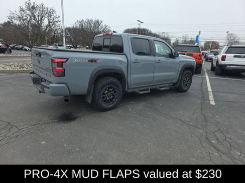 Used 2022 Nissan Frontier PRO-4X w/ Pro-4X Premium Package image 8
