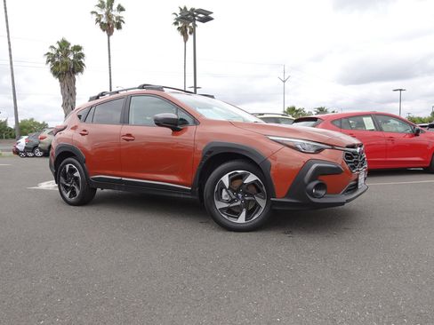 Certified 2025 Subaru Crosstrek 2.5i Limited AWD/4WD image 4