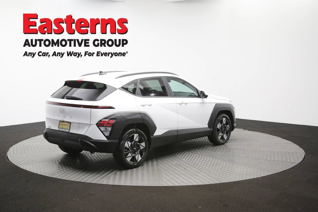 Used 2025 Hyundai Kona SEL FWD image 43