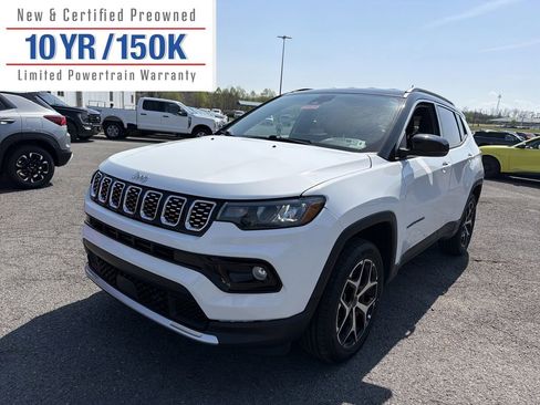 Used 2025 Jeep Compass Limited AWD/4WD image 1