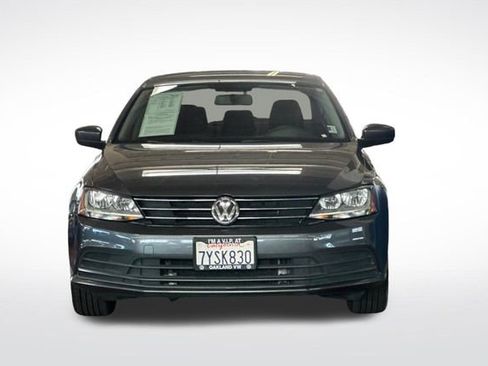 Used 2017 Volkswagen Jetta S image 10