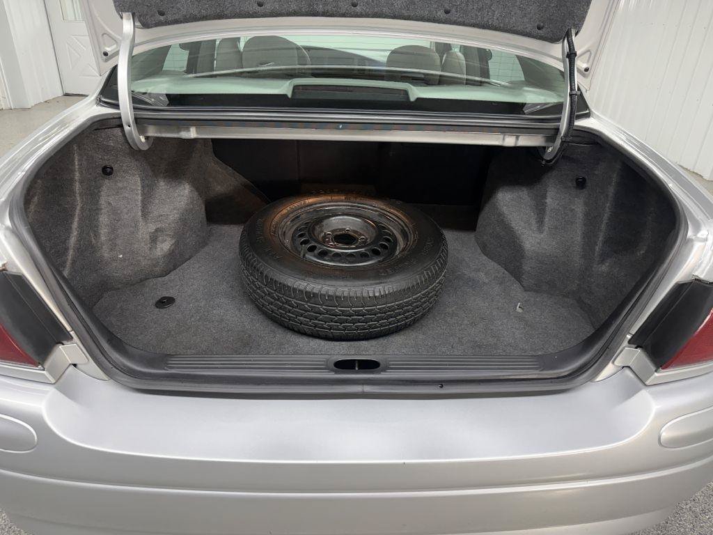 Used 2003 Buick Le Sabre Custom FWD image 21