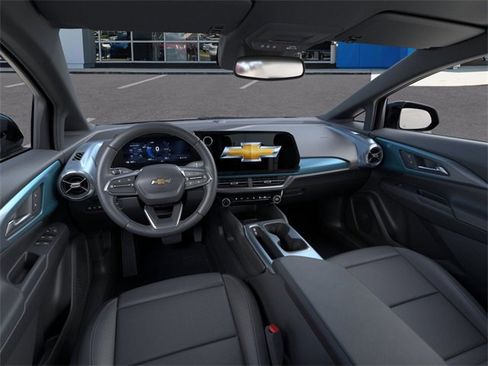 New 2026 Chevrolet Equinox EV LT image 15