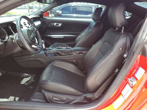 Used 2017 Ford Mustang Premium w/ Equipment Group 201A RWD image 19