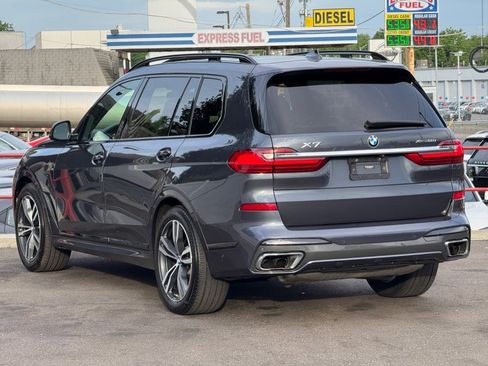 Used 2019 BMW X7 xDrive50i w/ M Sport Package AWD/4WD image 14
