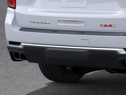 New 2026 GMC Yukon XL Denali w/ Sun & Power Step Package AWD/4WD image 38