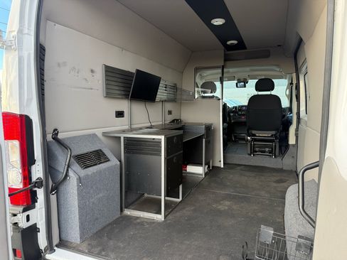 Used 2021 RAM ProMaster 1500 image 6