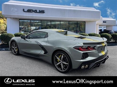 Used 2022 Chevrolet Corvette Stingray Premium Conv w/ Z51 Performance Package image 3