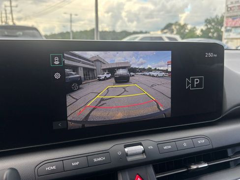 Used 2025 Kia K4 FWD image 23