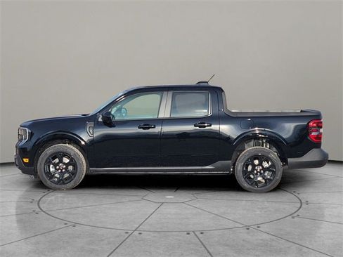 New 2025 Ford Maverick Lariat w/ Black Appearance Package image 9