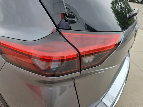 New 2026 Nissan Rogue Platinum AWD/4WD image 15