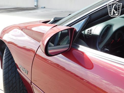 Used 1995 Chevrolet Camaro Z28 image 26