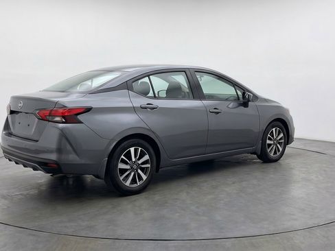 Used 2025 Nissan Versa SV FWD image 9