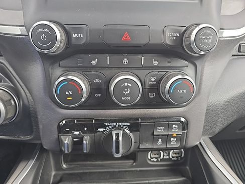 Used 2021 RAM 1500 Big Horn AWD/4WD image 22