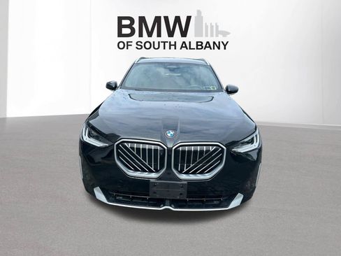 Used 2025 BMW X3 xDrive30i w/ Premium Package AWD/4WD image 8
