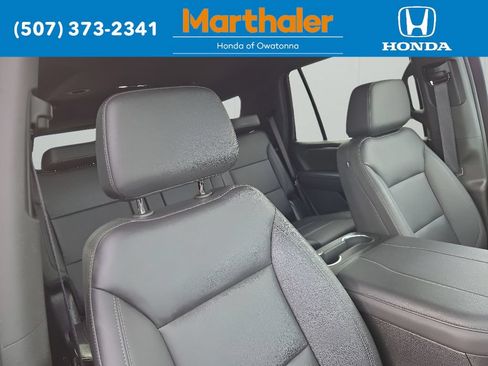 Used 2025 Chevrolet Tahoe LT AWD/4WD image 20
