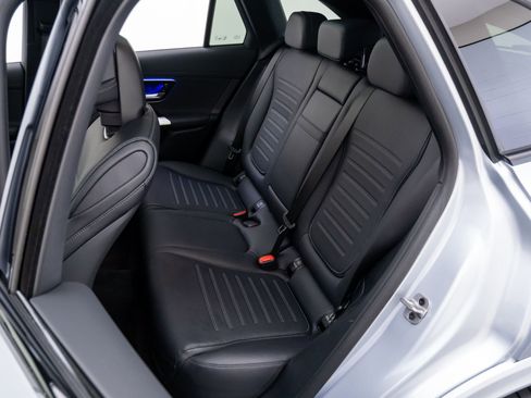 Certified 2025 Mercedes-Benz GLC 350e 4MATIC image 8