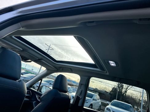 Certified 2023 Subaru Forester Limited image 24