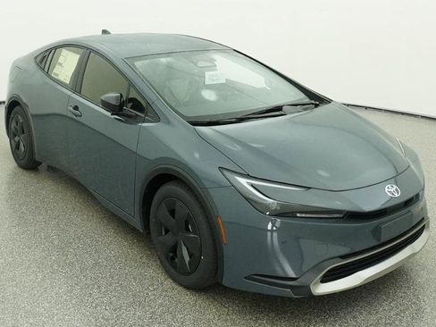 New 2026 Toyota Prius Plug-In Hybrid image 37