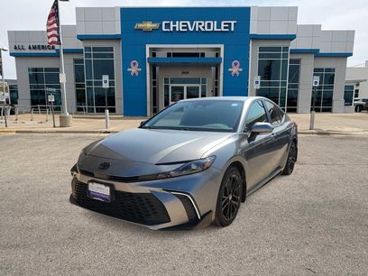 Used 2026 Toyota Camry SE w/ Convenience Package