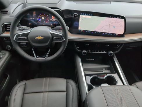 New 2026 Chevrolet Suburban High Country image 29