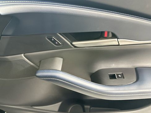 Used 2020 MAZDA CX-30 FWD w/ Select Package image 22