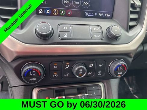 Used 2023 GMC Acadia Denali w/ Denali Ultimate Package AWD/4WD image 26