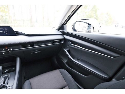 Used 2025 MAZDA MAZDA3 s image 8