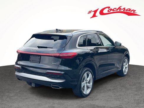 Certified 2025 Audi Q5 Premium Plus w/ Premium Plus AWD/4WD image 7