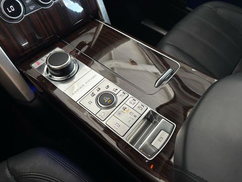 Used 2014 Land Rover Range Rover Supercharged AWD/4WD image 16