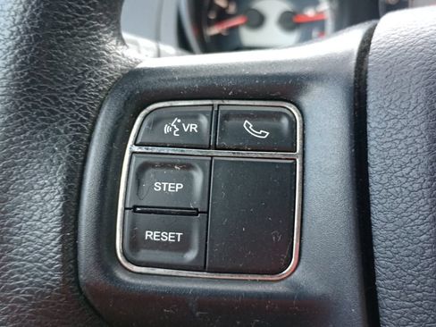 Used 2013 Chrysler 200 LX FWD image 15