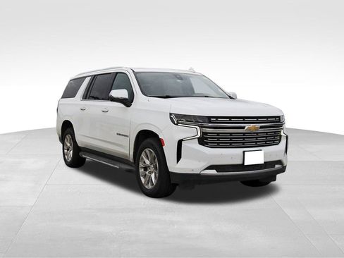 Used 2021 Chevrolet Suburban Premier w/ Premium Package image 1