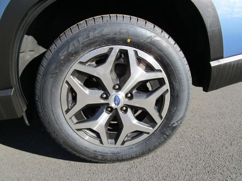 Used 2021 Subaru Forester Premium image 12