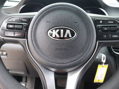 Used 2016 Kia Optima LX FWD image 21